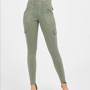 Spanx stretch twill ankle cargo pants